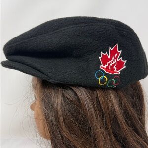 Roots Athletics Canada Newsboy Cap Black Olympic Maple Leaf Hat L Sporty Ski